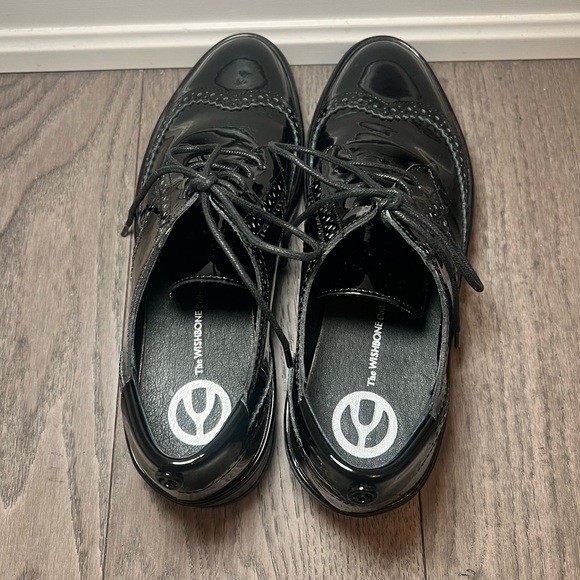 The Wishbone Collection Black Women’s Dress Shoes - Picture 4 of 5